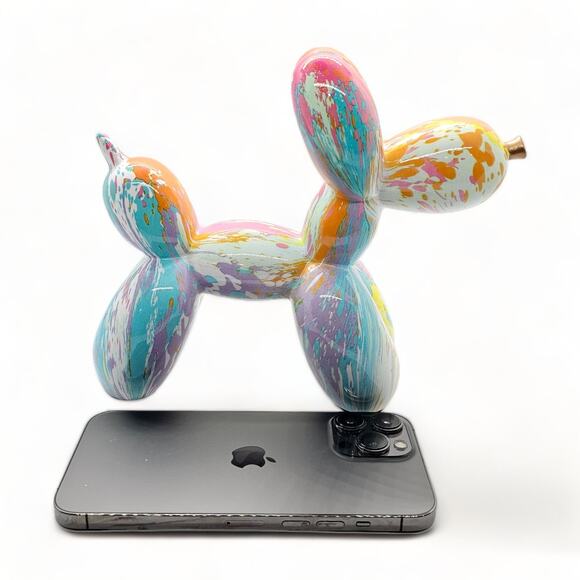 Balloon Dog Graffiti - Picture 2 of 6